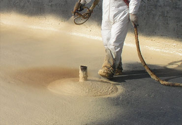 What are the benefits to spray foam roofing in Miami?